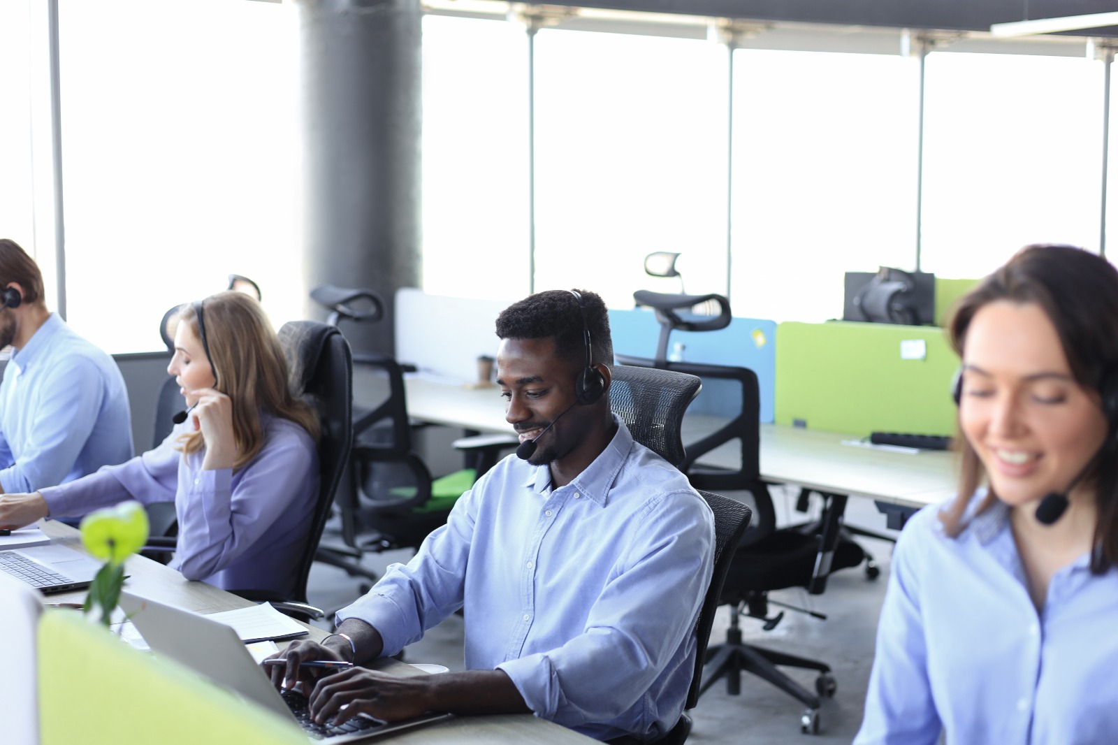 Transformez vos Interactions Clients avec Think Call